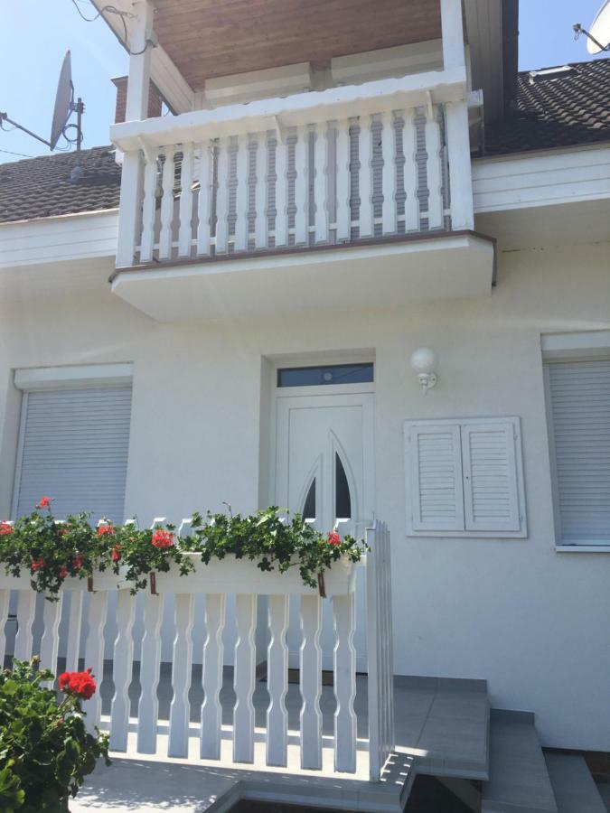 Apartament Beta *